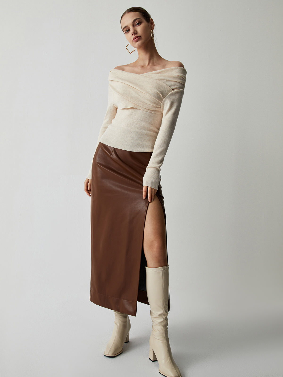 Damen Off-Shoulder Stricktop Feminin Beige