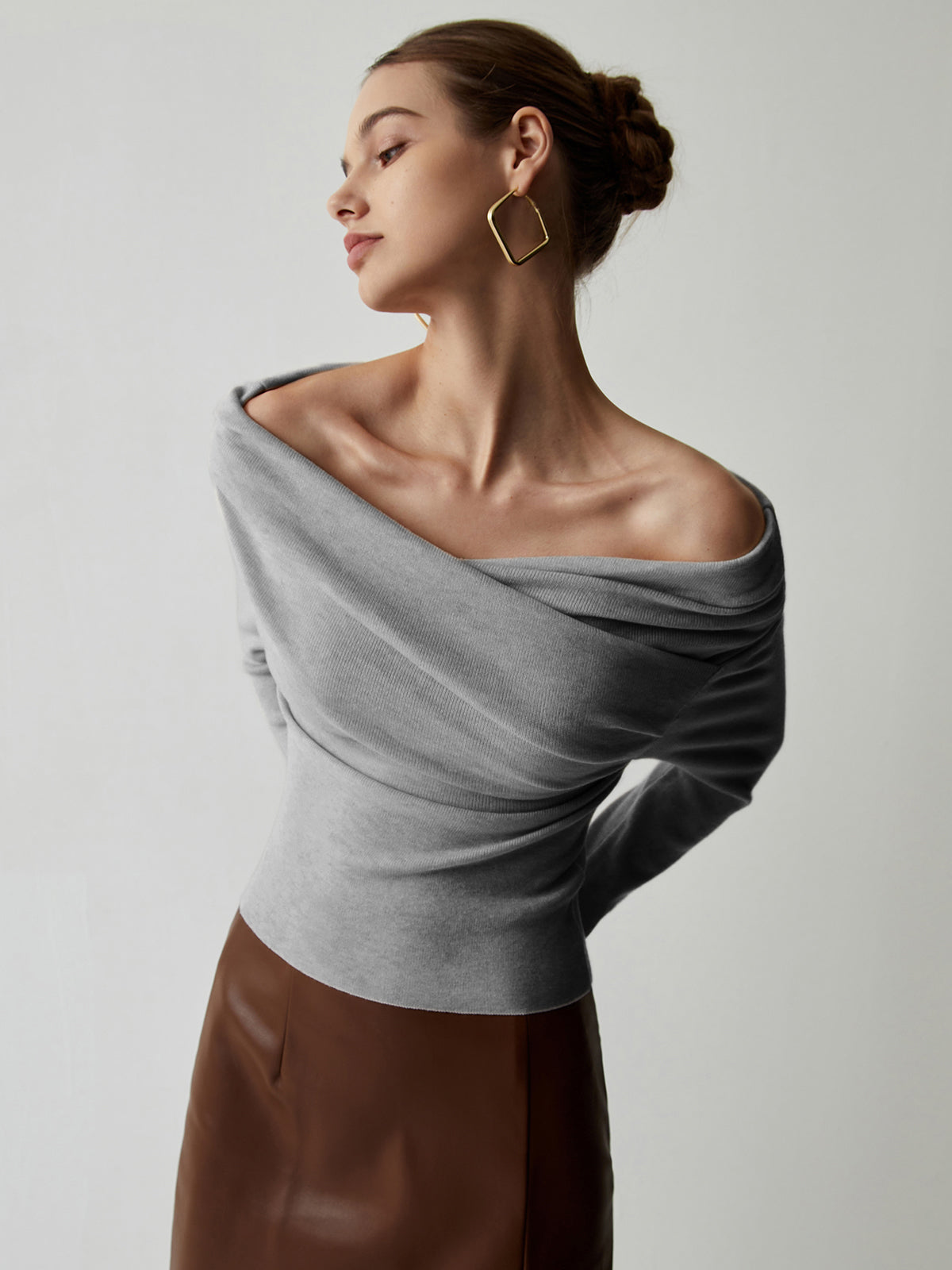 Damen Off-Shoulder Stricktop Feminin Beige
