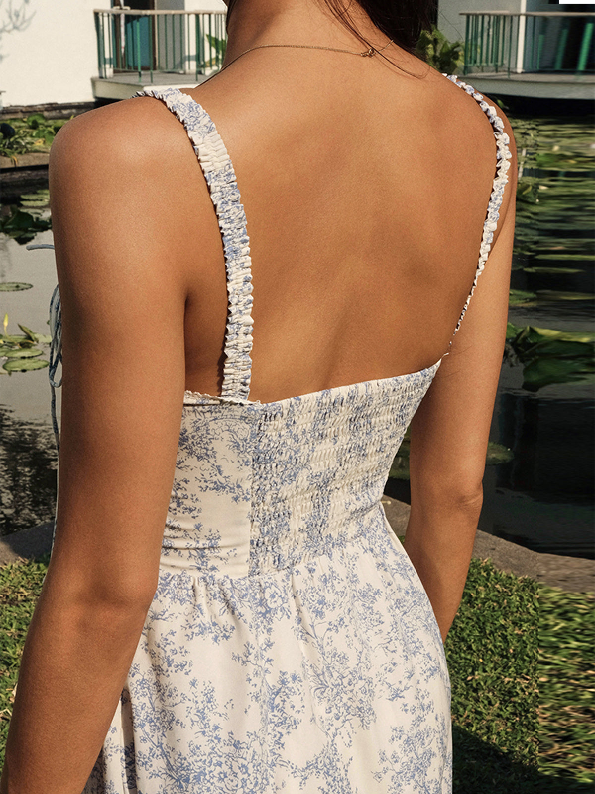 Eveloria Damen Midi Kleid Blumenmuster