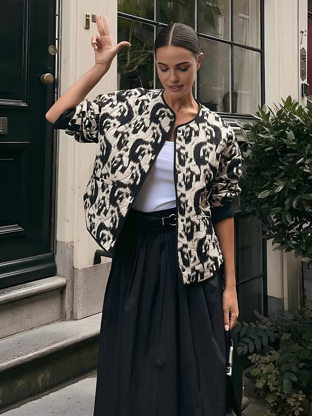 Leona Damenjacke Animal-Print Schwarz - Norvielle