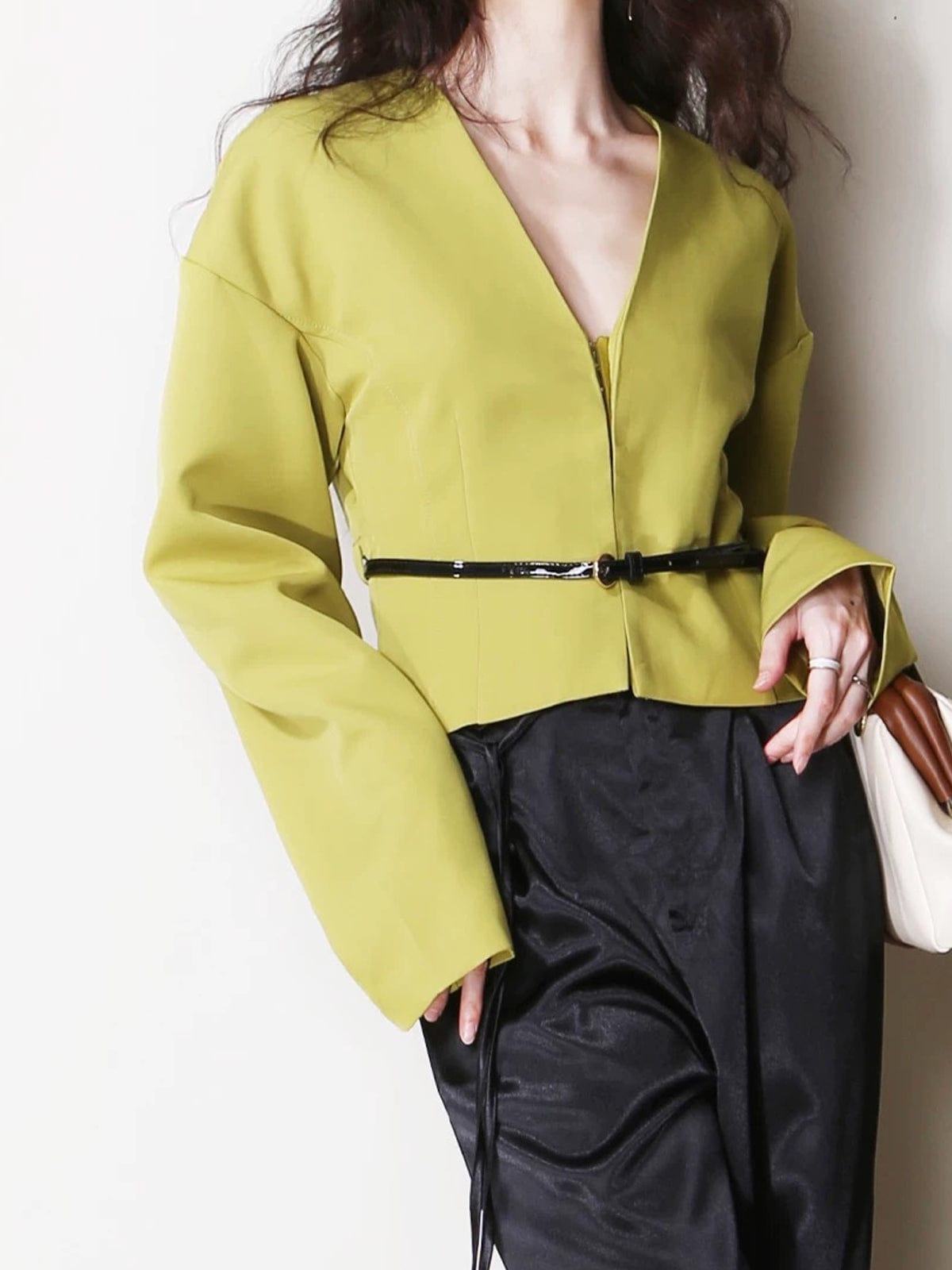 Damen Blazer V-Ausschnitt mit schmalem Gürtel