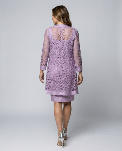 Elegantes Damenkleid aus Spitze Cardigan-Stil