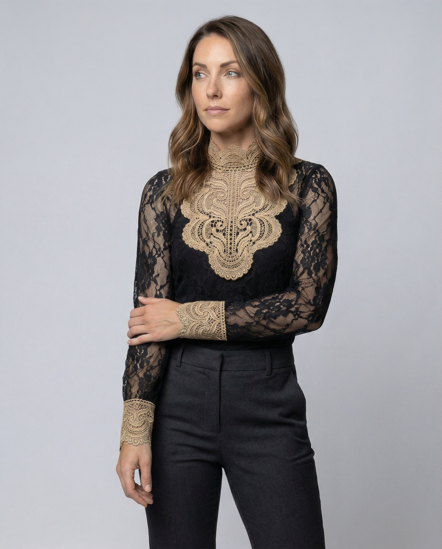 Damen Spitzenbluse Gestickt Weiß - Eveloria