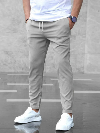 Herren Slim Fit Jogginghose Bequem Schwarz - Eveloria