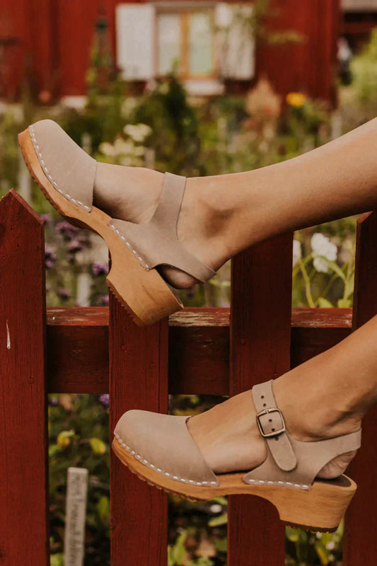 Damen Clogs Blockabsatz Komfortschuhe Schwarz - Eveloria