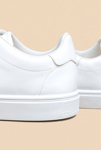 Weiße Sneaker Minimalistisches Design Unisex