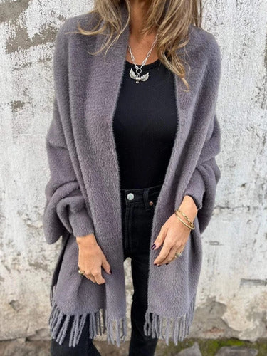 Damen Strickjacke mit Fransen und Schal Eleganz