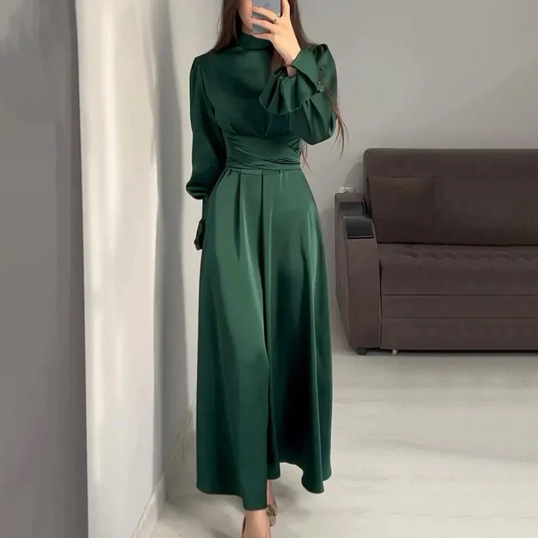Damen Maxikleid Dunkelgrün Satin Stehkragen Puffärmel - Eveloria