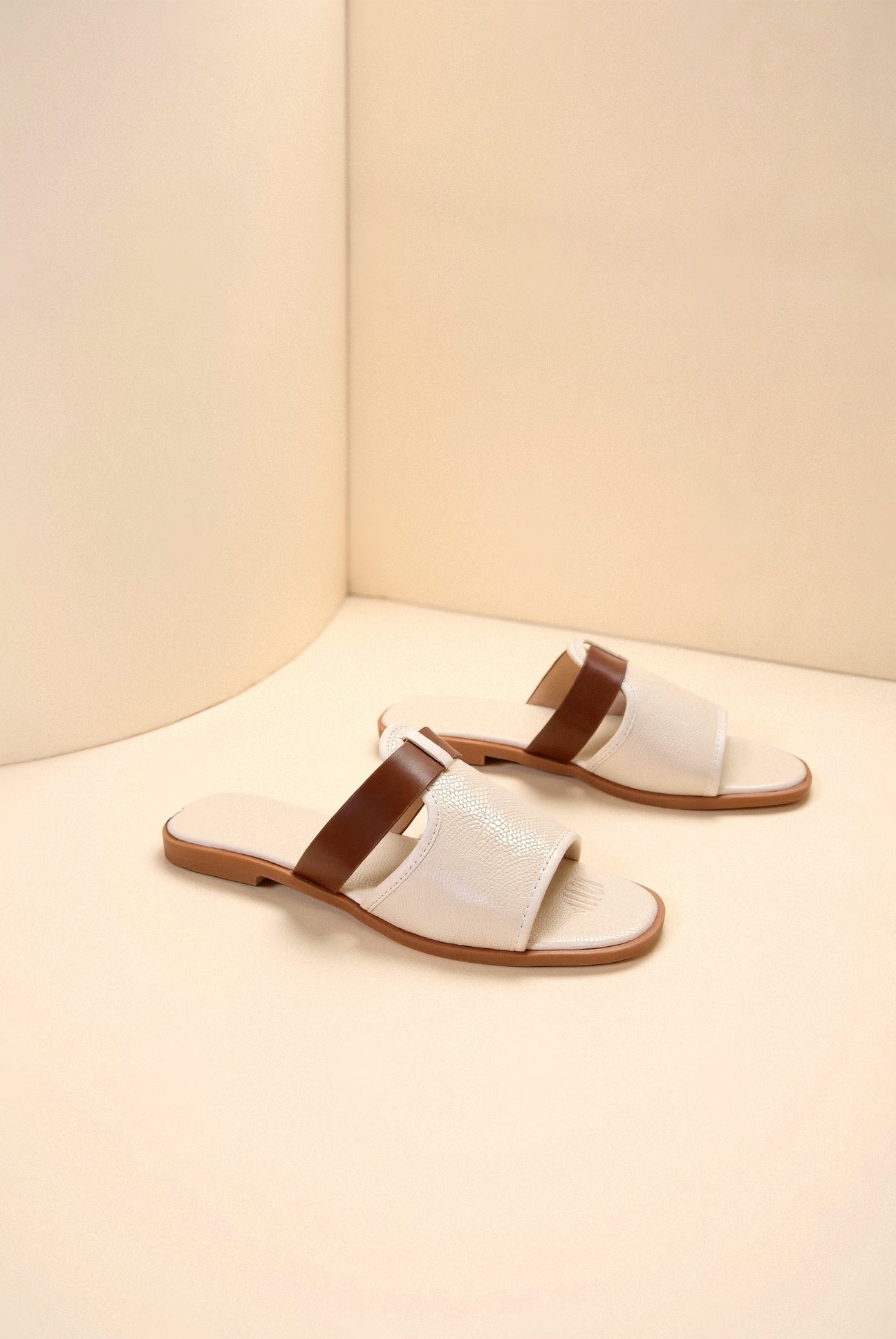 Damen Sandalen Cremeweiß