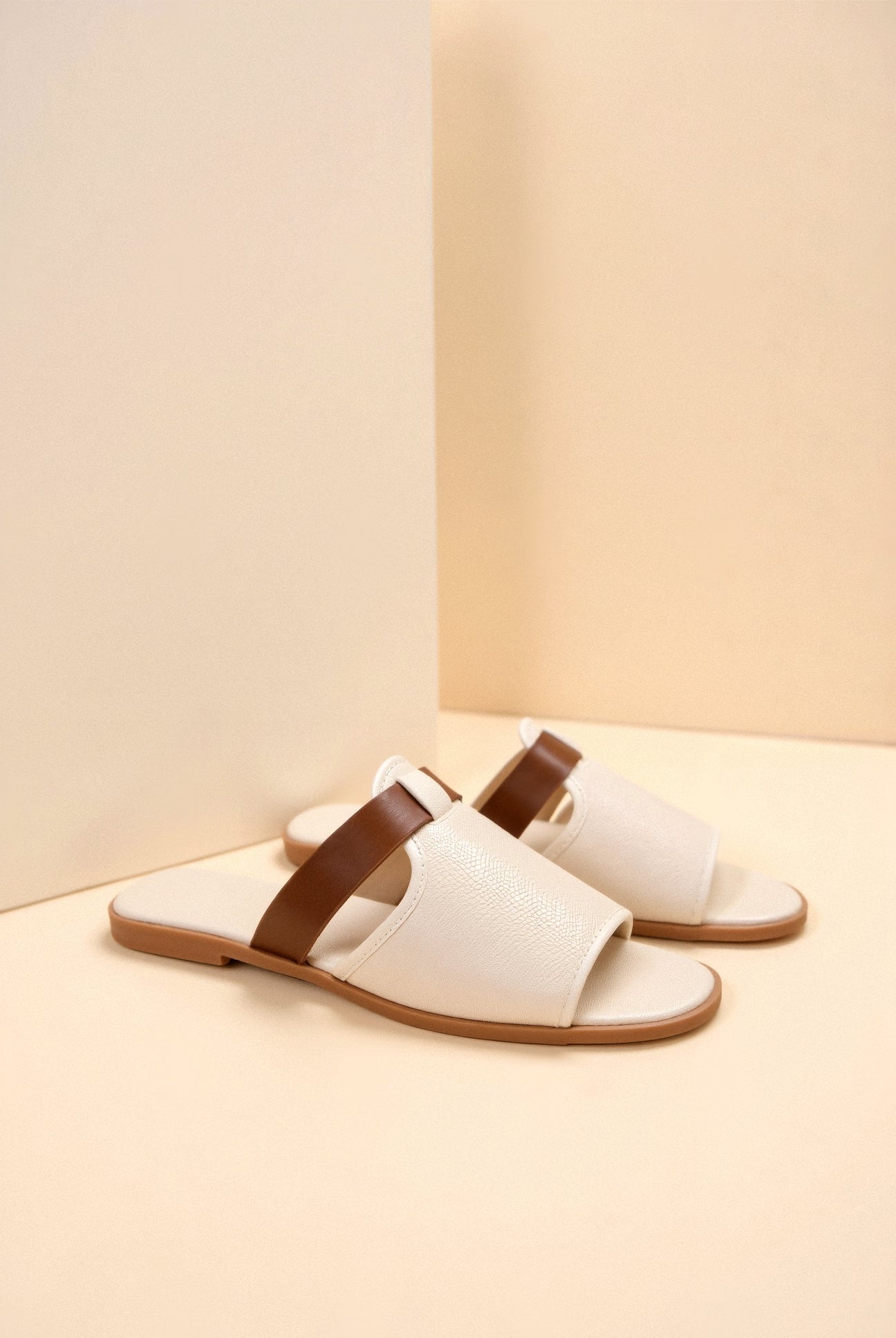 Damen Sandalen Cremeweiß