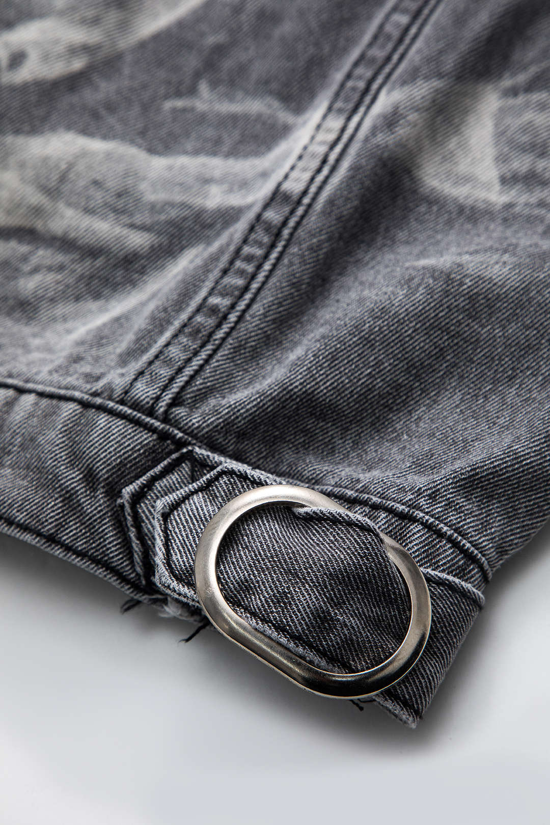 Raven Damen Cropped Denimweste Grau Metallelemente