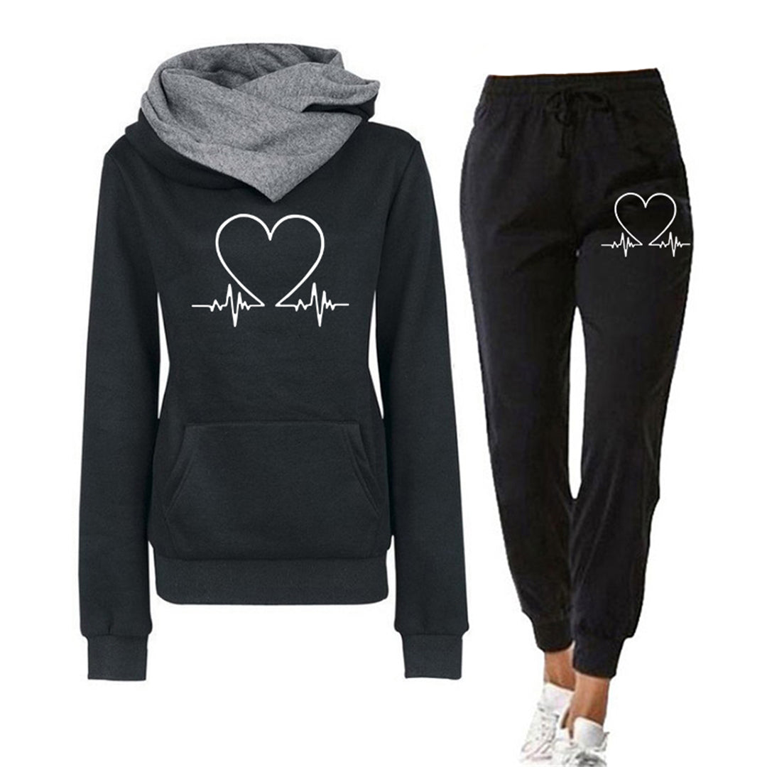 Damen Hoodie Jogginghose Set Herzsmotiv - Eveloria