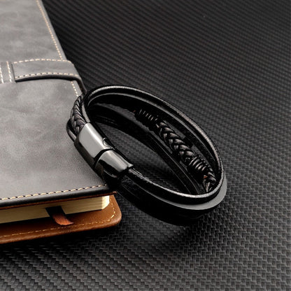 Herrenarmband | Magnetverschluss | Schwarz | Geflochtenes Armband | Lederarmband-Chaps Herrenmode