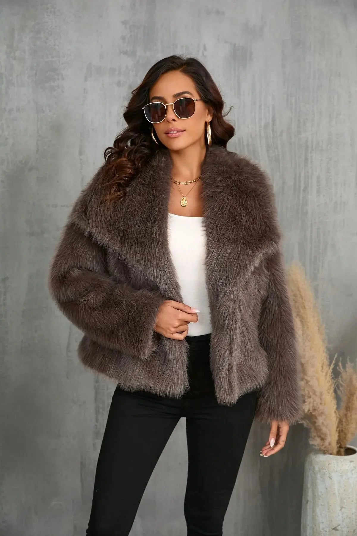Damen Kurz Winterjacke Faux Fur