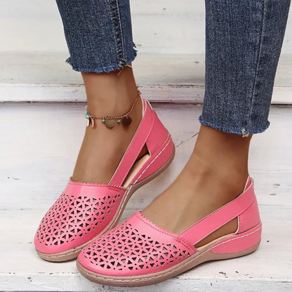 Eveloria Damen Slip-On Ballerinas Perforiert