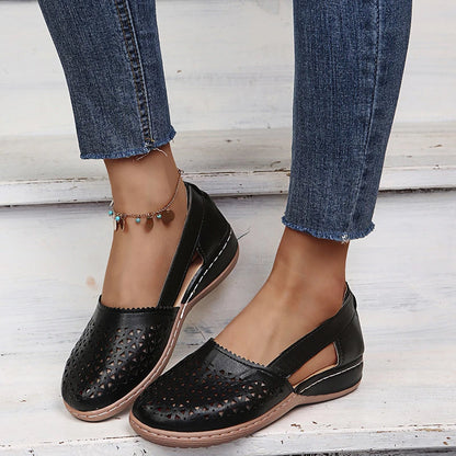 Eveloria Damen Slip-On Ballerinas Perforiert