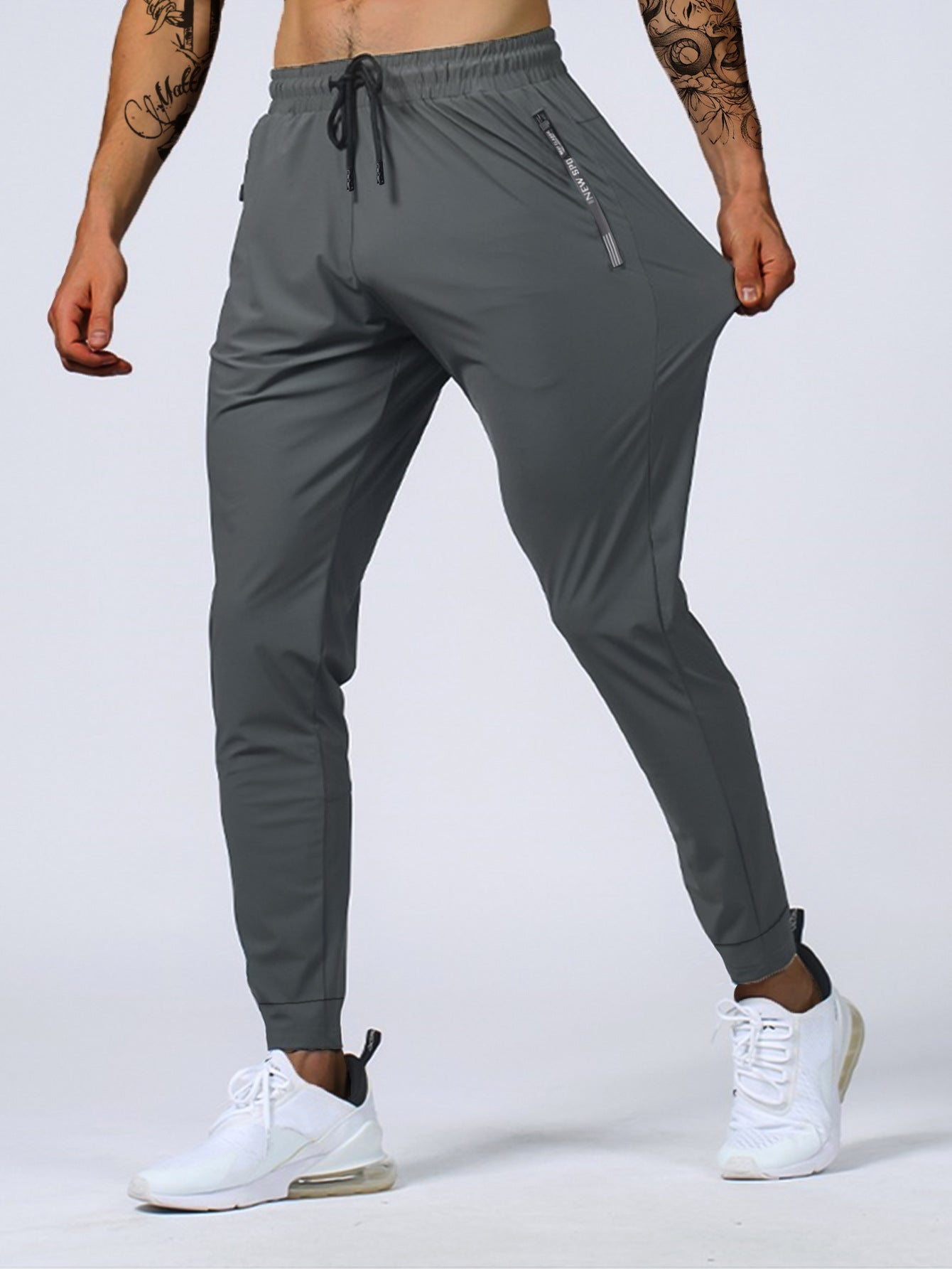 Männer Skinny Jogginghose Kordelzug Schwarz - Eveloria