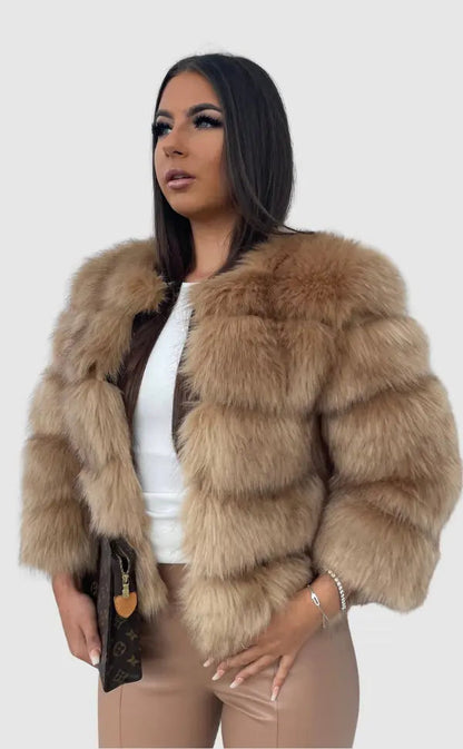 Damen Faux-Fur-Winterjacke Elegant Schwarz - Eveloria