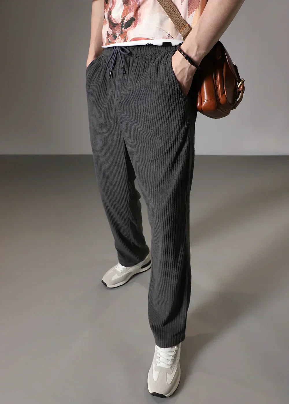 Locker sitzende Hosen – Lässige Herrenhose mit geradem Bein und Kordelzug-Chaps Herrenmode