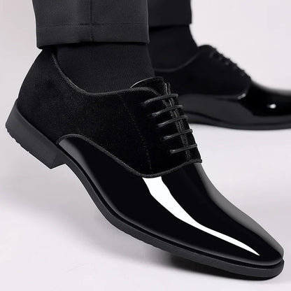 Dylan Herren Lack-Oxford Schuhe Samt Glanz