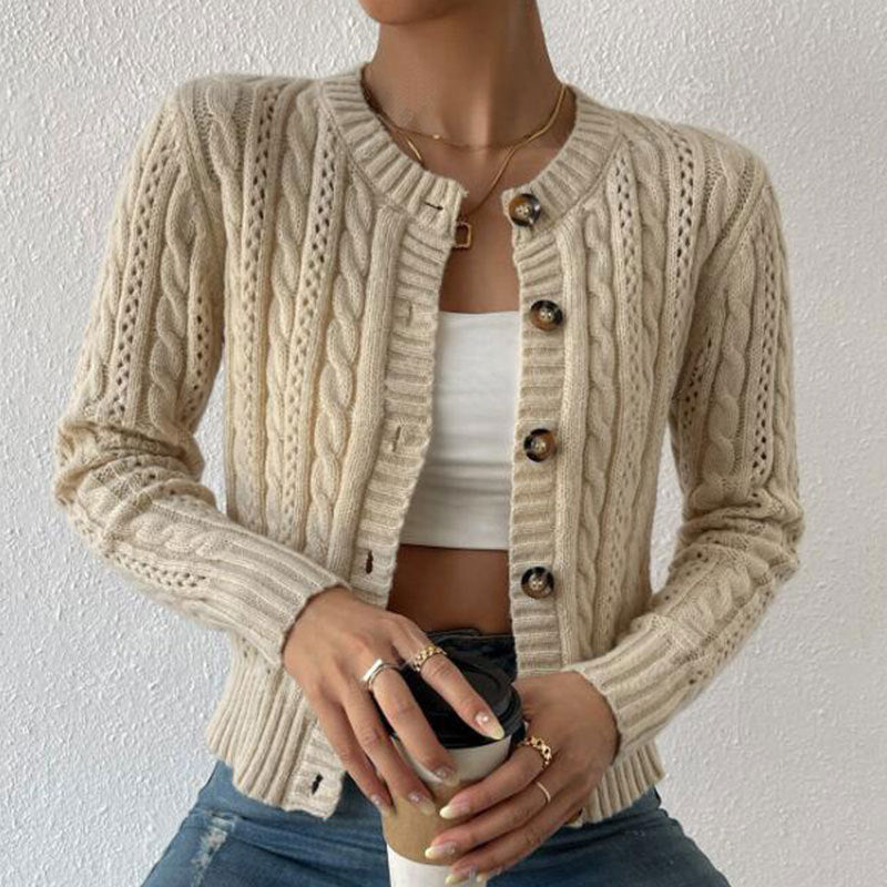 Damen Strickjacke Zopfmuster Glänzende Knöpfe Eveloria
