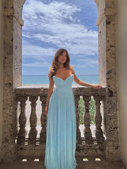Damen Plisseekleid mit Herzausschnitt und fließendem Rock Eveloria