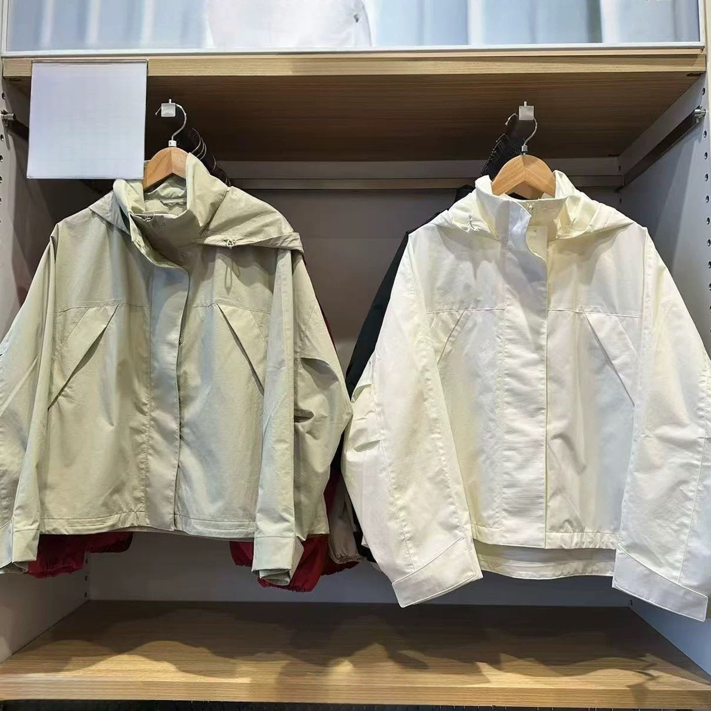 Damen Übergangsjacke Leicht Reißverschluss Kragen Schwarz Eveloria - Eveloria
