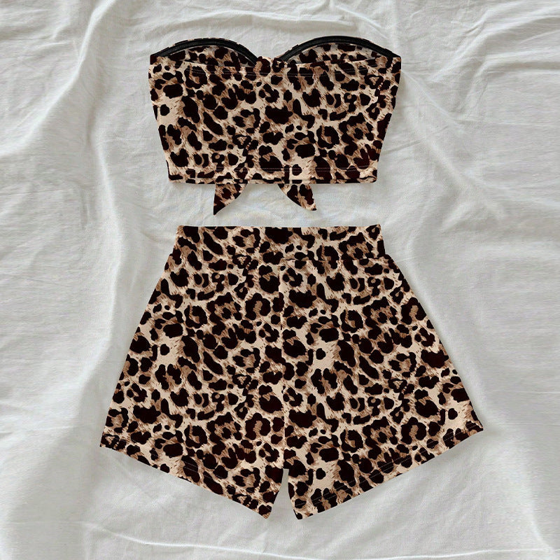 Damen Leopardenmuster Bikini-Set Bandeau-Oberteil Shorty-Shorts
