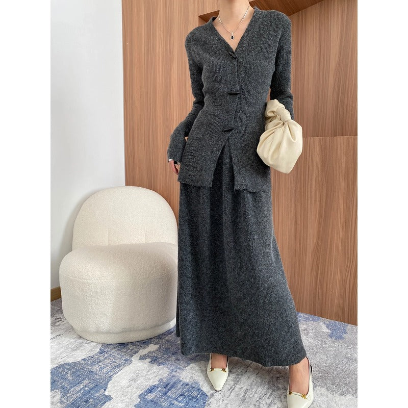 Damen Long-Strickkleid mit Knöpfen Schwarz Eveloria - Eveloria