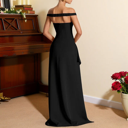 Damen Abendkleid mit tiefem Ausschnitt und seitlichem Schlitz Eveloria