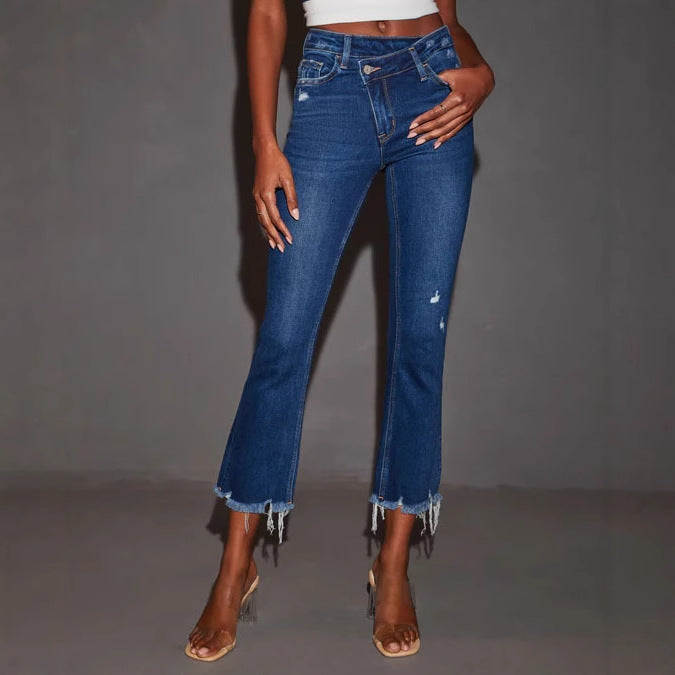 Damen Flared Jeans Destroyed Effekt Fransen Saum Schwarz - Eveloria