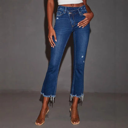 Damen Flared Jeans Destroyed Effekt Fransen Saum Schwarz - Eveloria
