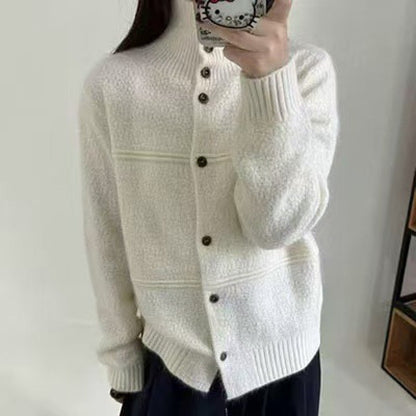 Damen Strickjacke Hochkragen Knopfdetails Eveloria