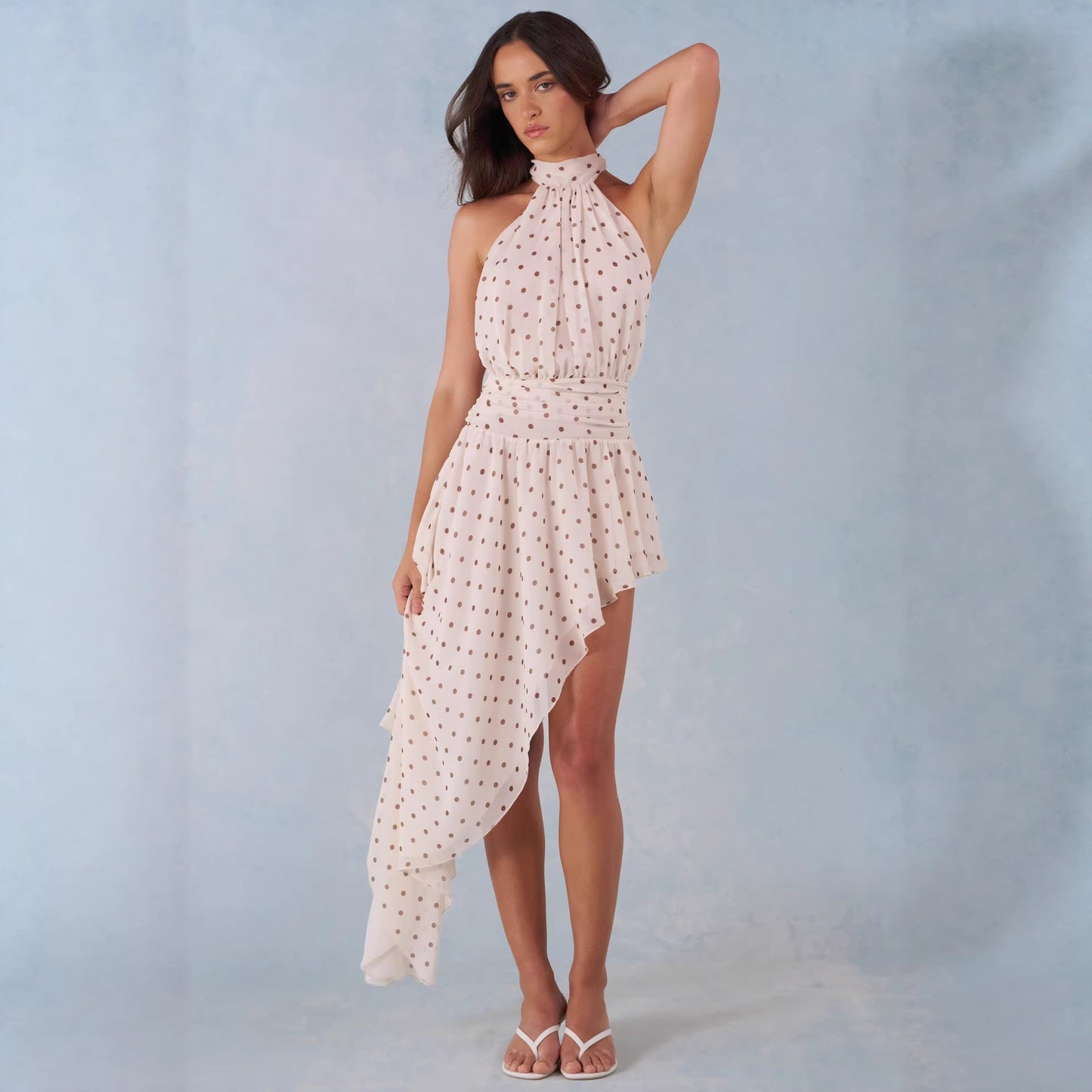 Damen Minikleid Asymmetrischer Rock Fließender Stoff Eveloria