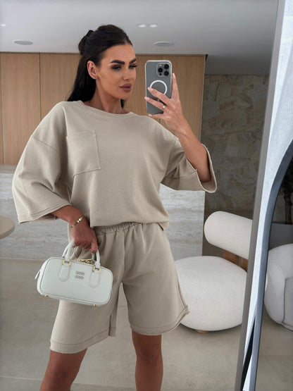 Damen Freizeitanzug Oversized T-Shirt und bequeme Shorts