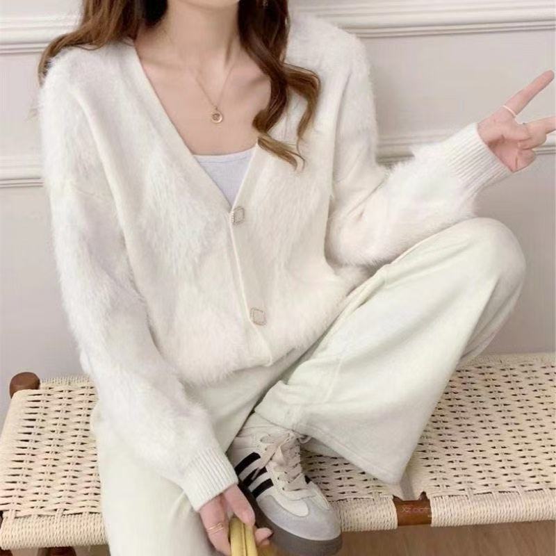 Damen Strickjacke Flauschig mit Knöpfen Beige