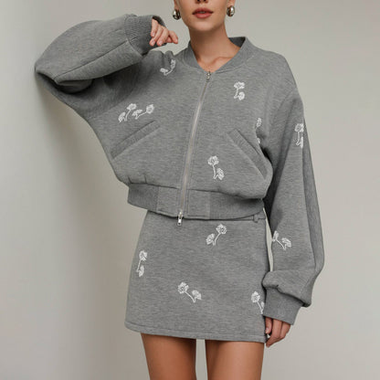 Damen Sportset Blumenstickerei Eveloria