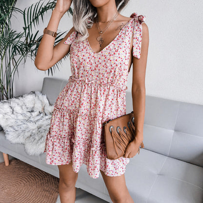 Damen Sommerkleid V-Ausschnitt Rüschendetails Luftig Eveloria