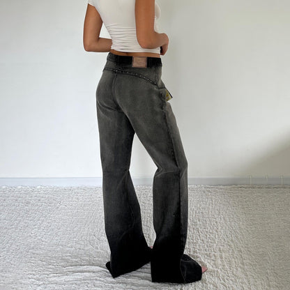 Damen High-Waist Jeans Nietenverzierung Eveloria