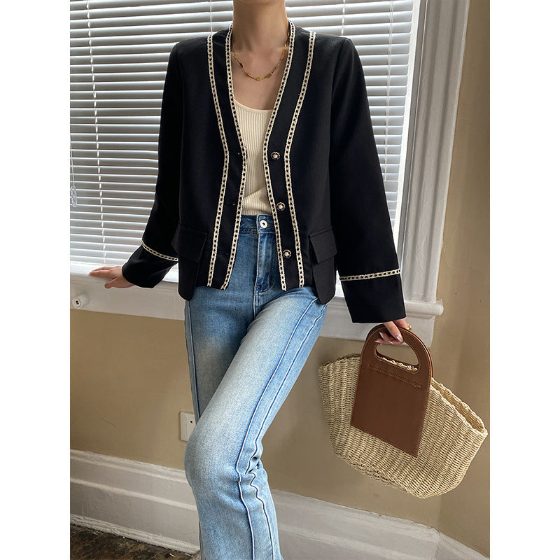 Damen Cardigan mit Kontrastdetails und feiner Struktur Eveloria