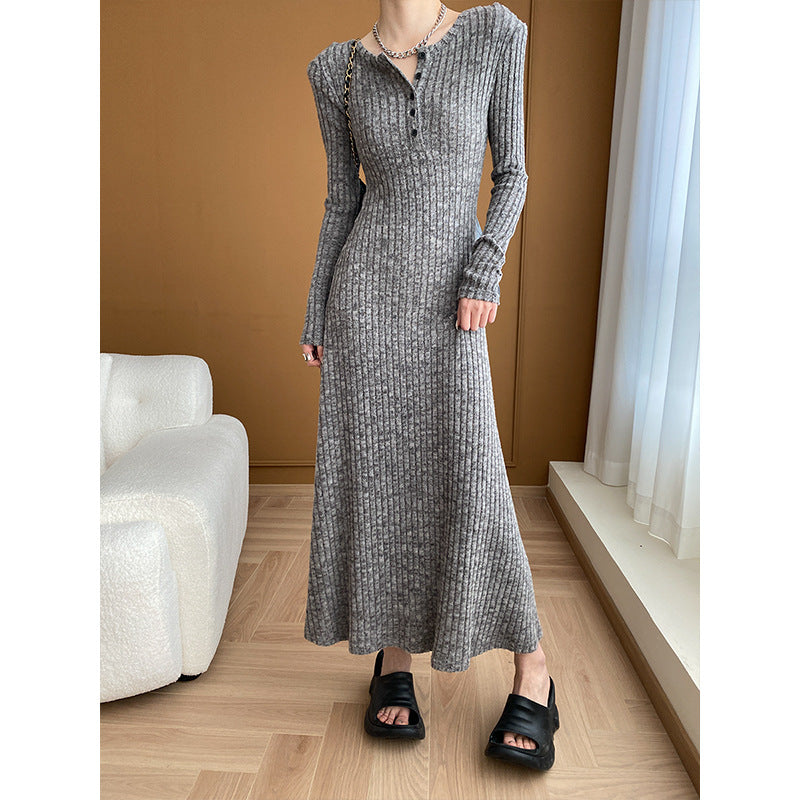 Damen Strickkleid Lang Knöpfe Figurbetont Anthrazit Eveloria - Eveloria