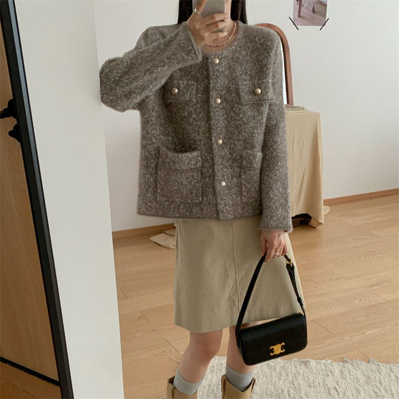Damen Strickjacke Kuschelig Perlenknöpfe Beige