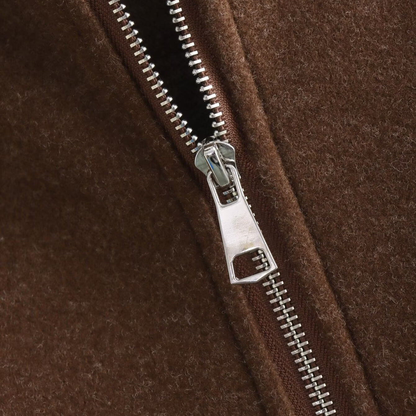Damen Steppjacke mit hohem Kragen Reißverschluss Eveloria