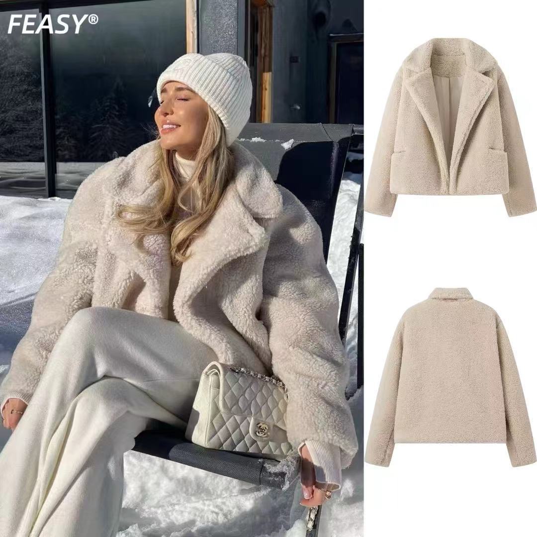 Damen Teddyjacke Kuschelig Modernes Revers Beige Eveloria - Eveloria