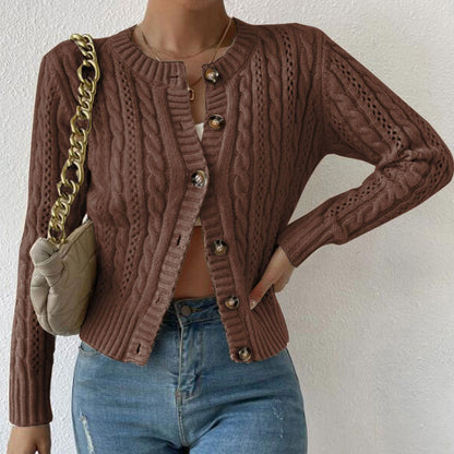 Damen Strickjacke Zopfmuster Glänzende Knöpfe Eveloria