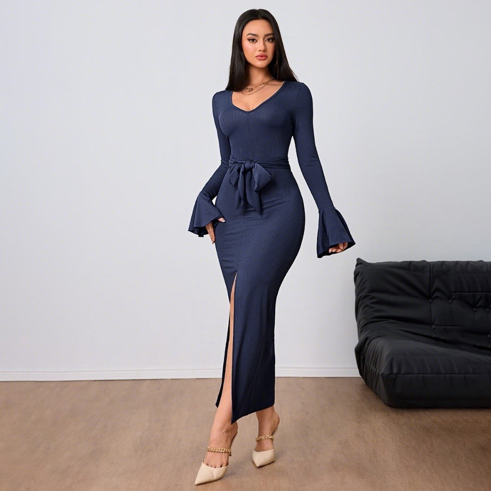 Damenkleid V-Ausschnitt Ausgestellte Ärmel Eveloria