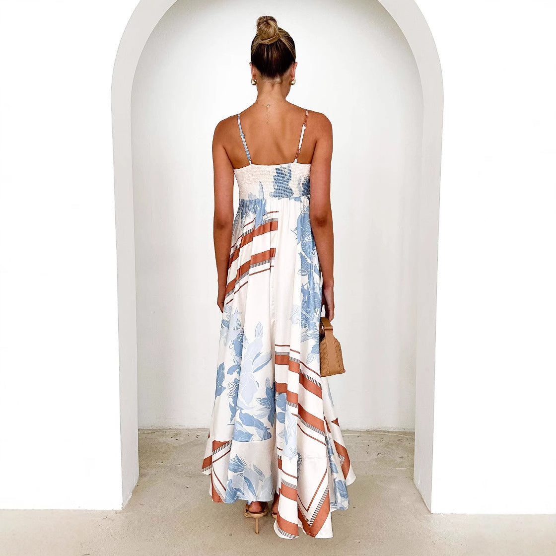 Damen Maxikleid mit Trägern Floralmuster Eveloria