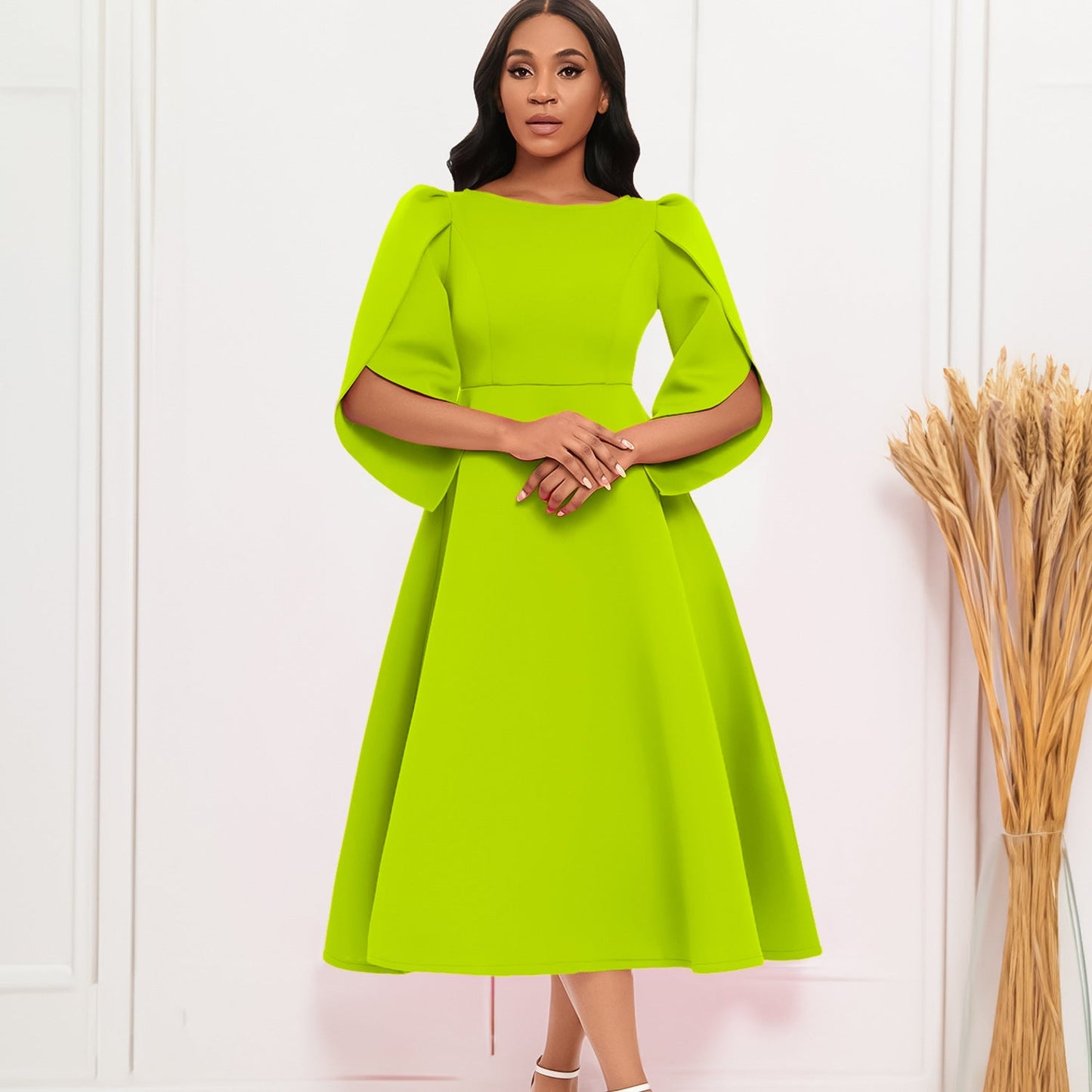 Damen Abendkleid mit Handballenärmel und schwingendem Rock Eveloria