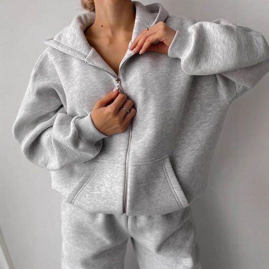 Damen Fleece-Jogginganzug Hochkragen Weitschnitt Schwarz Eveloria - Eveloria