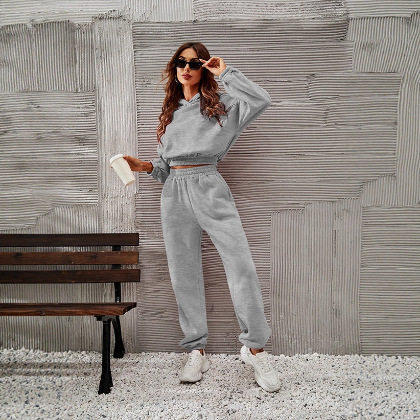 Damen Freizeitanzug mit Hoodie und elastischen Jogginghosen